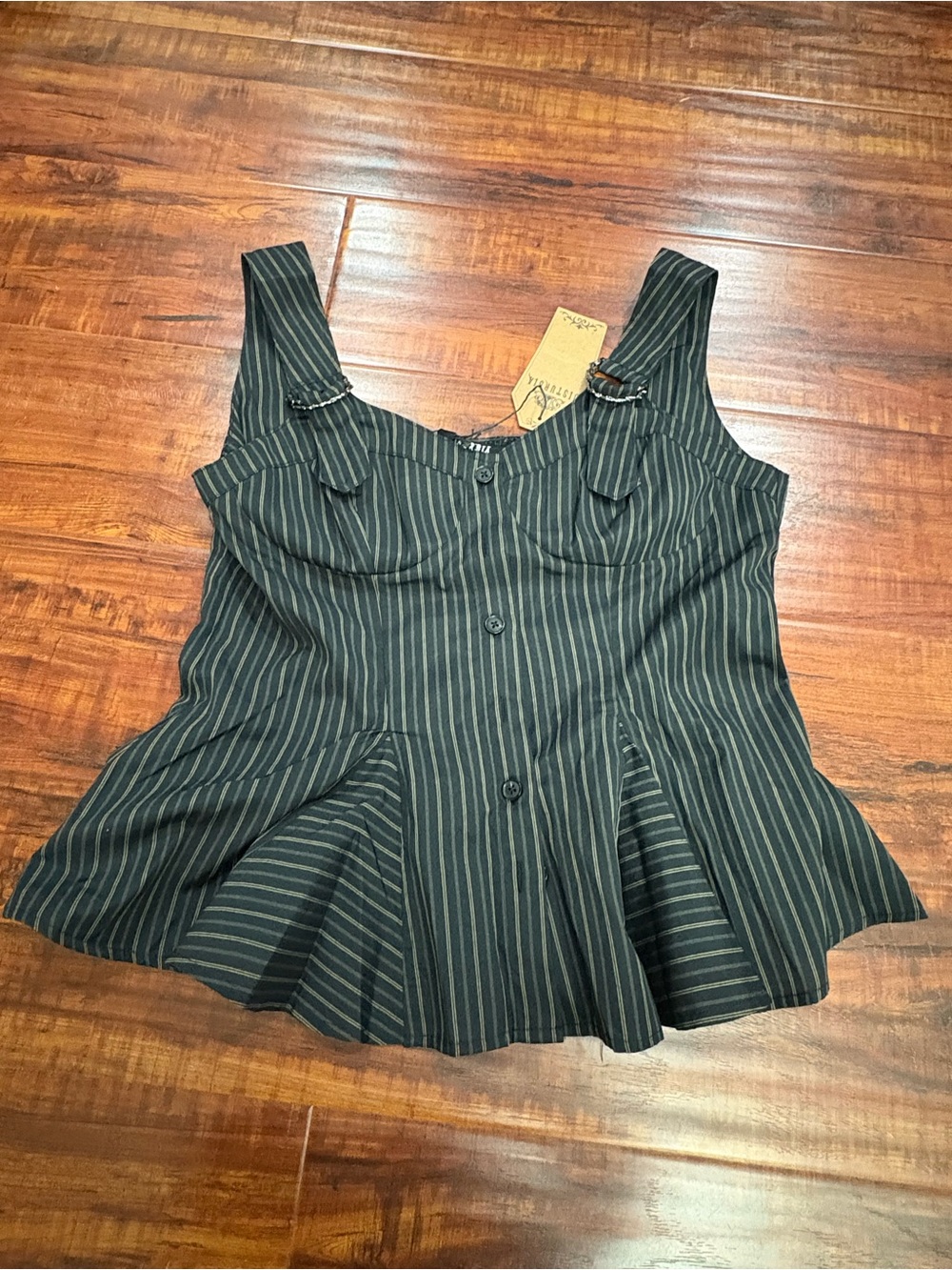 NWT Disturbia Jenna Stripe D-Ring Buckle Cami Top- size 8 - Picture 6 of 9